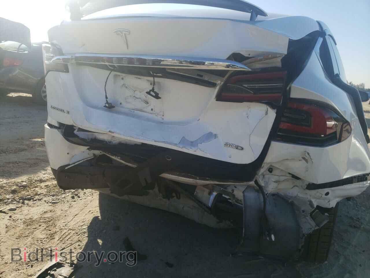 2016 TESLA MODEL X - VIN: 5YJXCBE29GF016477 - Photo 9