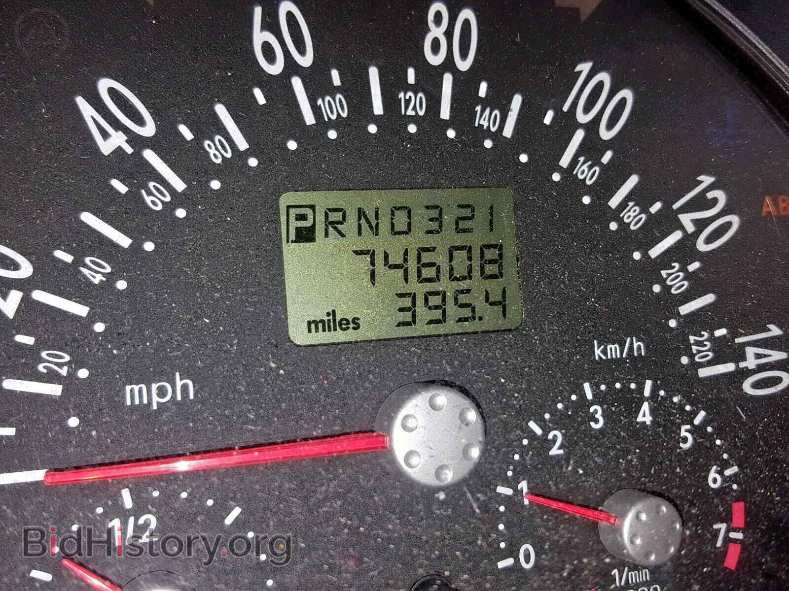 2000 VOLKSWAGEN BEETLE - VIN: 3VWCA21CXYM494601 - Фото 8