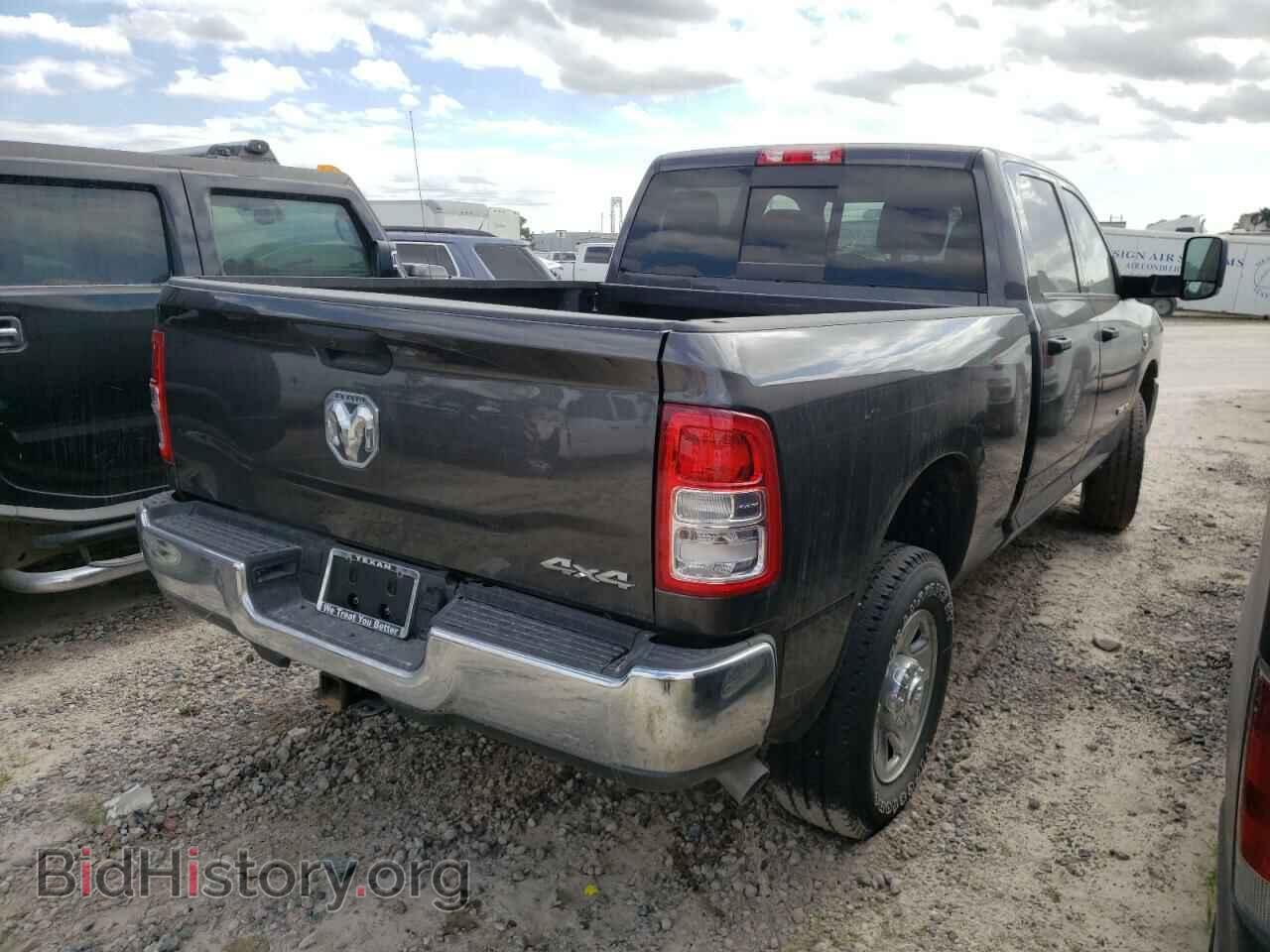 2021 RAM 2500 - VIN: 3C6UR5CL4MG606923 - Photo 4