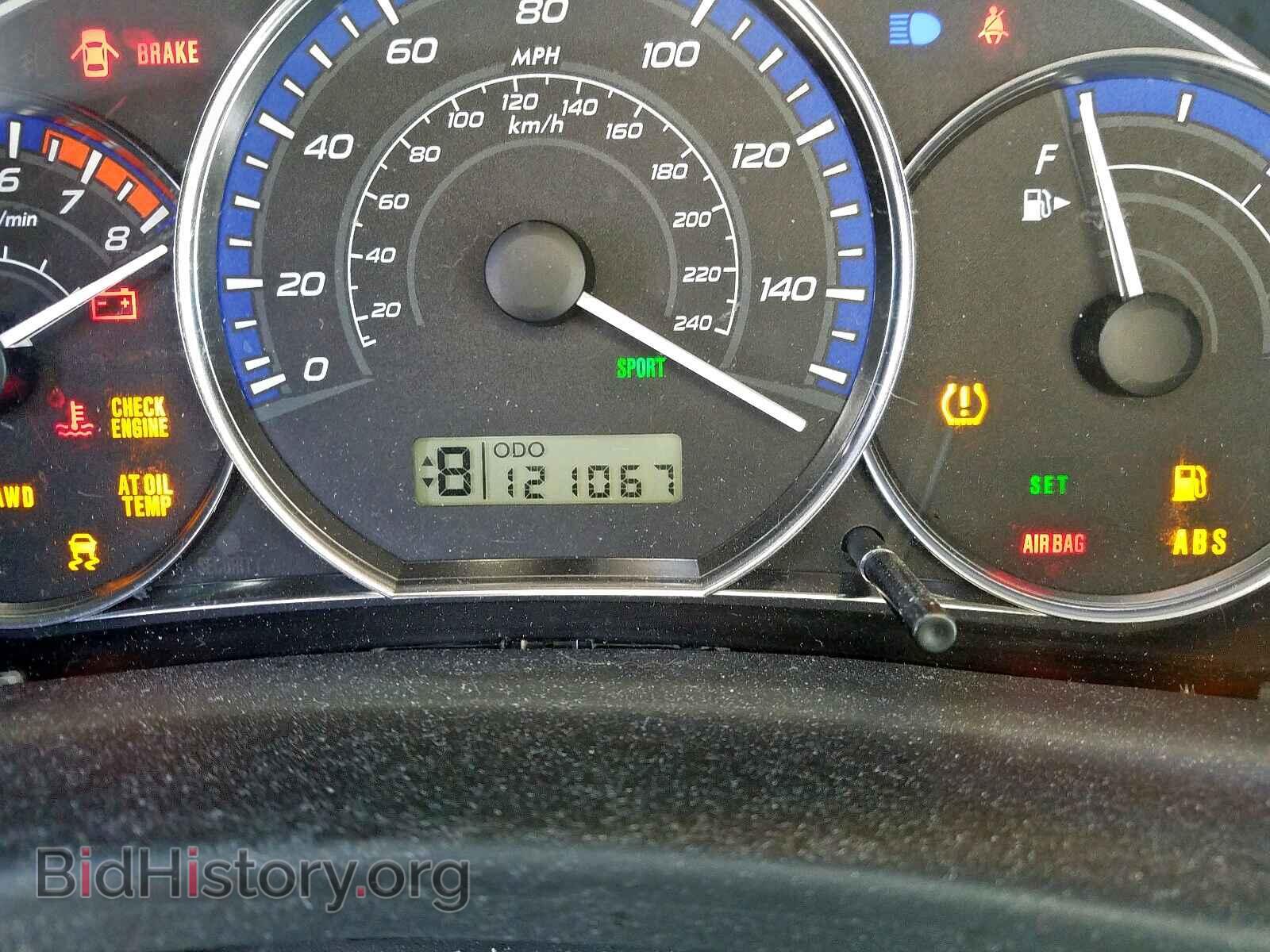 2011 SUBARU FORESTER - VIN: JF2SHADCXBH716941 - Фото 8