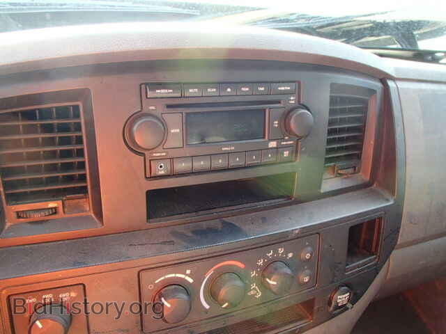 2008 DODGE RAM 1500 - VIN: 1D7HU18218J199512 - Фото 9