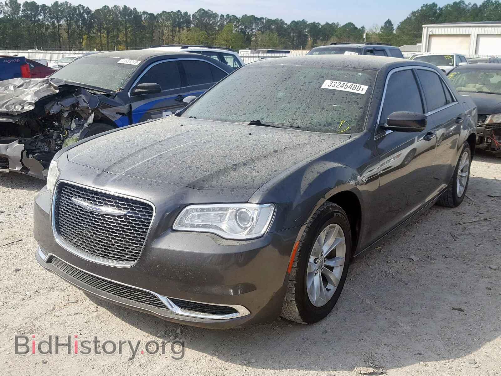 2015 CHRYSLER 300 - VIN: 2C3CCAAG3FH749602 - Фото 2