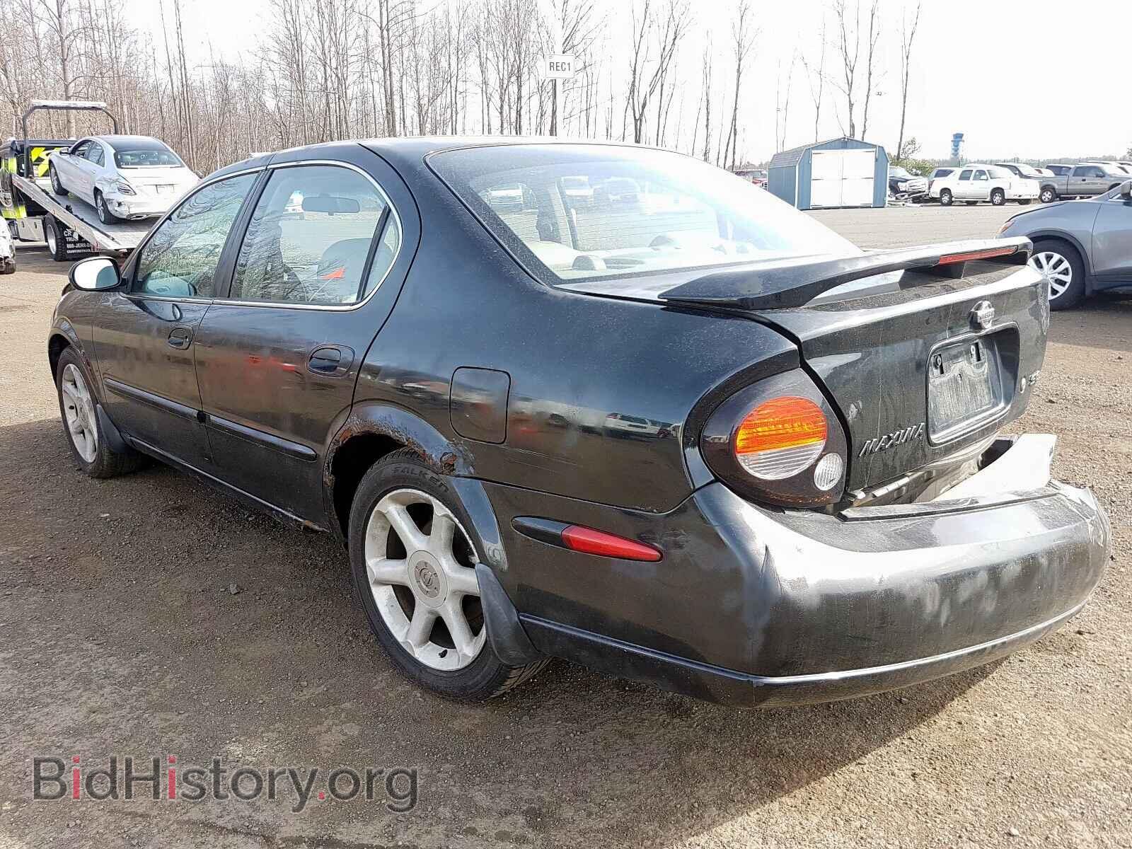 2000 NISSAN MAXIMA - VIN: JN1CA31A5YT026951 - Photo 3