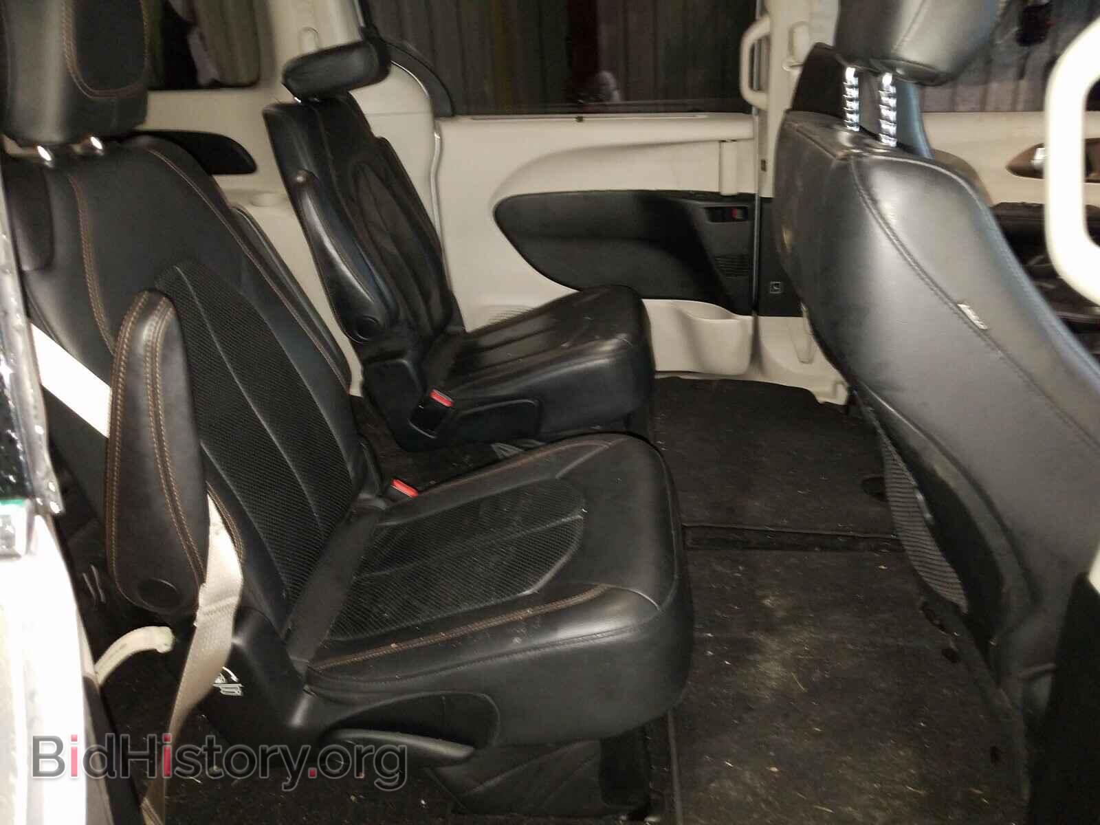 2018 CHRYSLER PACIFICA - VIN: 2C4RC1BG1JR110514 - Фото 6