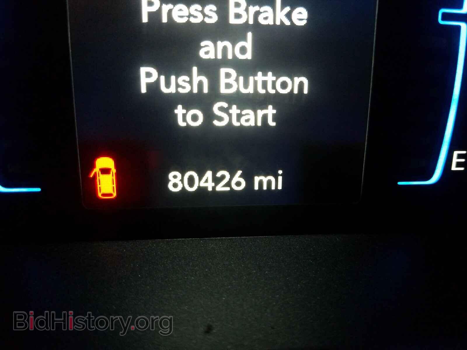 2018 CHRYSLER PACIFICA - VIN: 2C4RC1BG1JR110514 - Фото 8