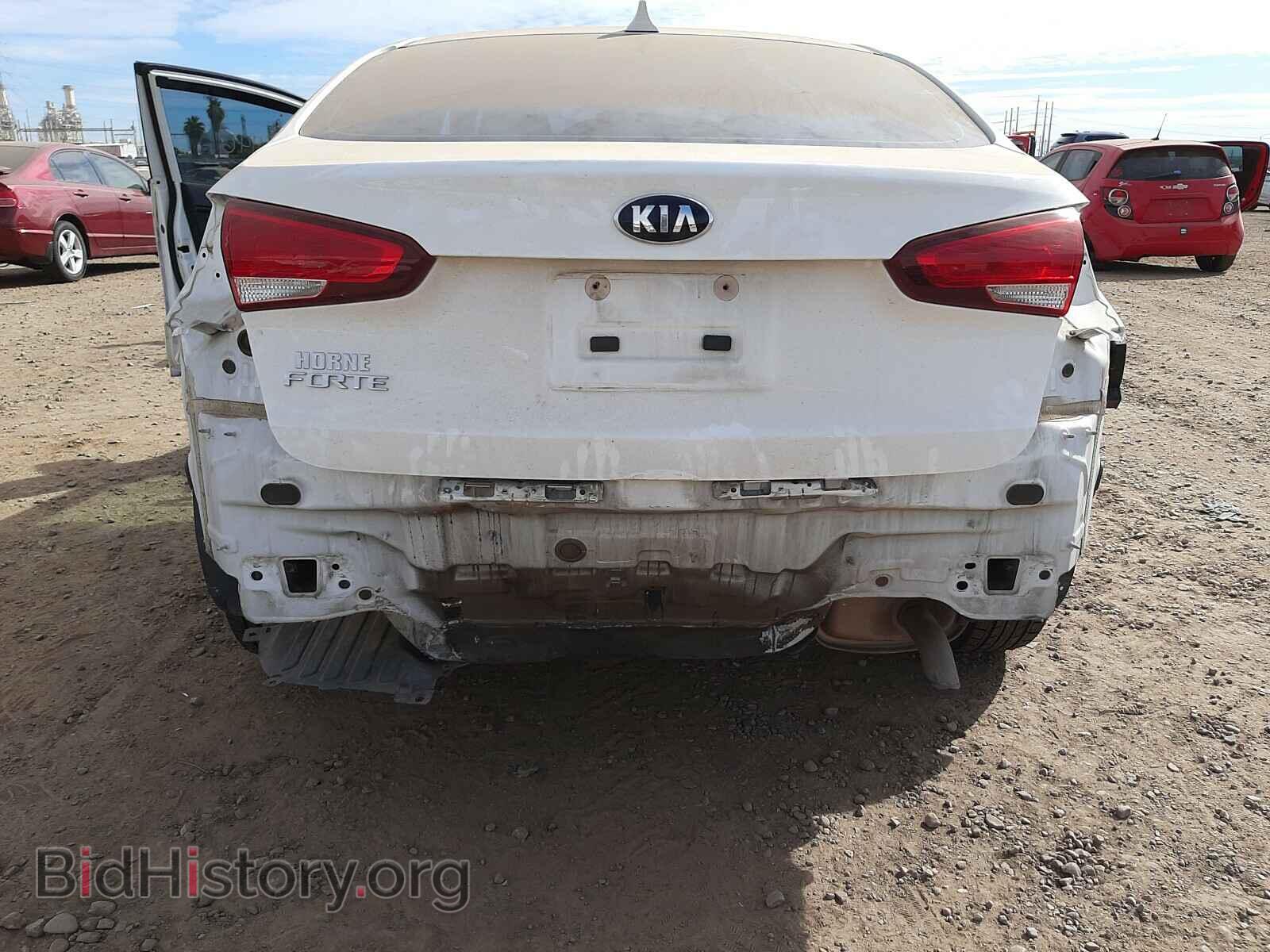 2017 KIA FORTE - VIN: 3KPFK4A73HE098550 - Фото 9