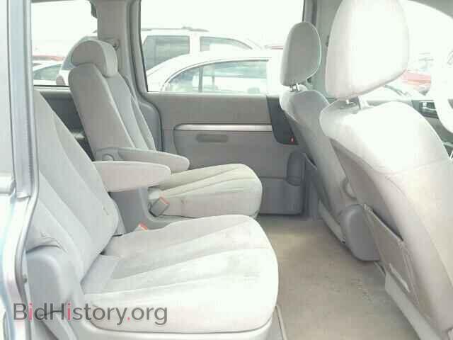 2007 HYUNDAI ENTOURAGE - VIN: KNDMC233676033070 - Фото 6