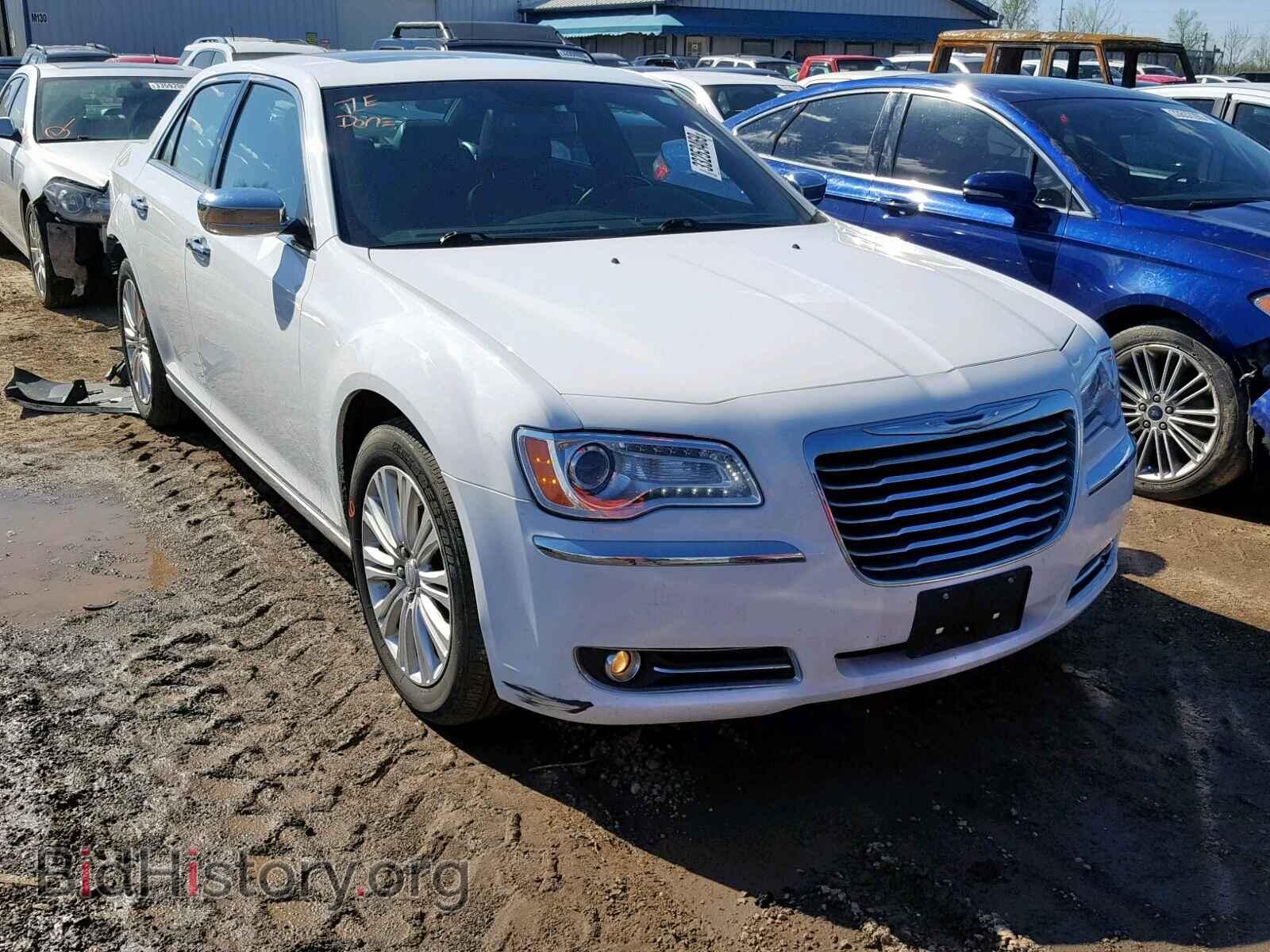 Фотография 2C3CCAKG4EH211729 - CHRYSLER 300 2014