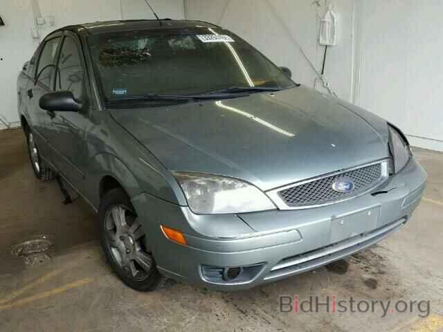 Photo 1FAHP34N05W204085 - FORD FOCUS 2005