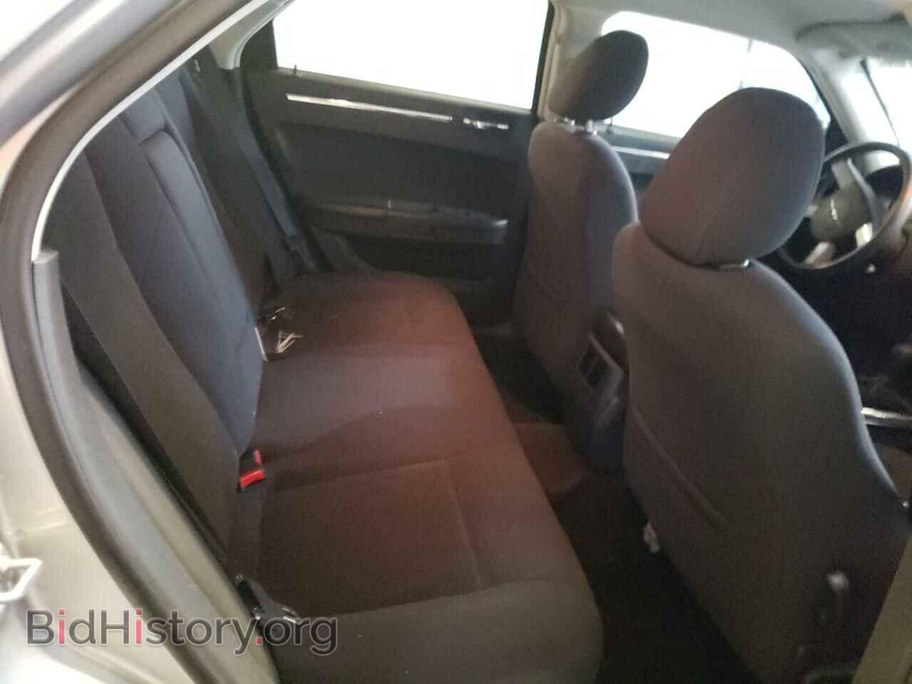 2010 CHRYSLER 300 - VIN: 2C3CA4CD1AH173768 - Фото 6