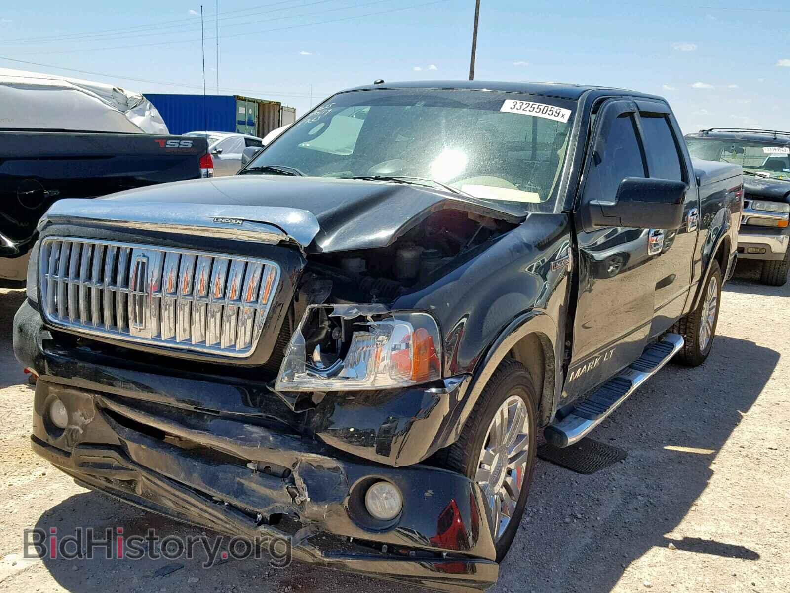 2007 LINCOLN MARK LT - VIN: 5LTPW16567FJ06365 - Photo 2
