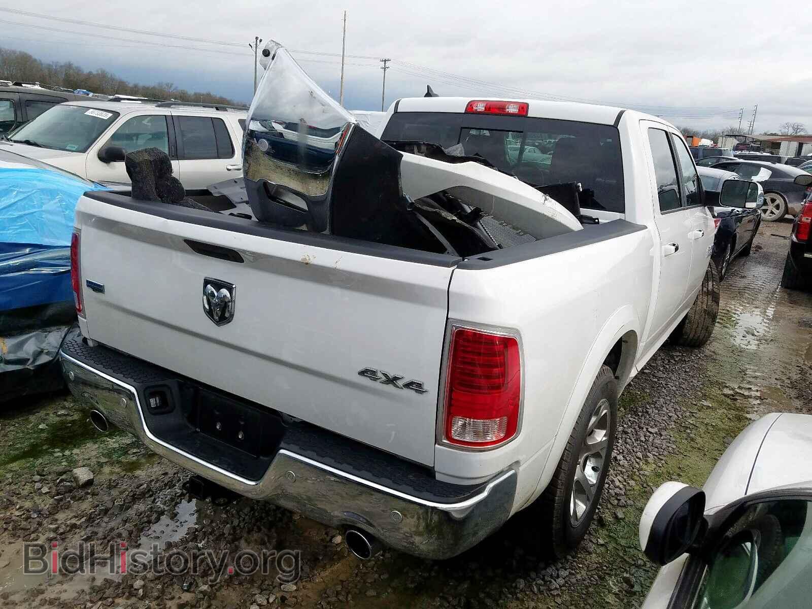 2017 RAM 1500 - VIN: 1C6RR7NM3HS882242 - Photo 4