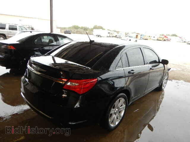2013 CHRYSLER 200 - VIN: 1C3CCBAB2DN640286 - Photo 4