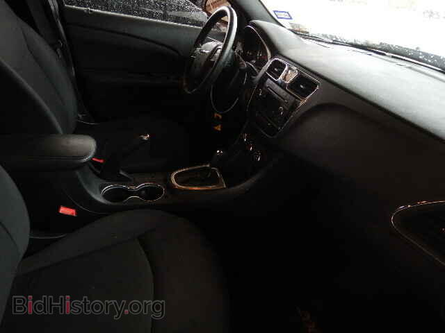 2013 CHRYSLER 200 - VIN: 1C3CCBAB2DN640286 - Photo 5