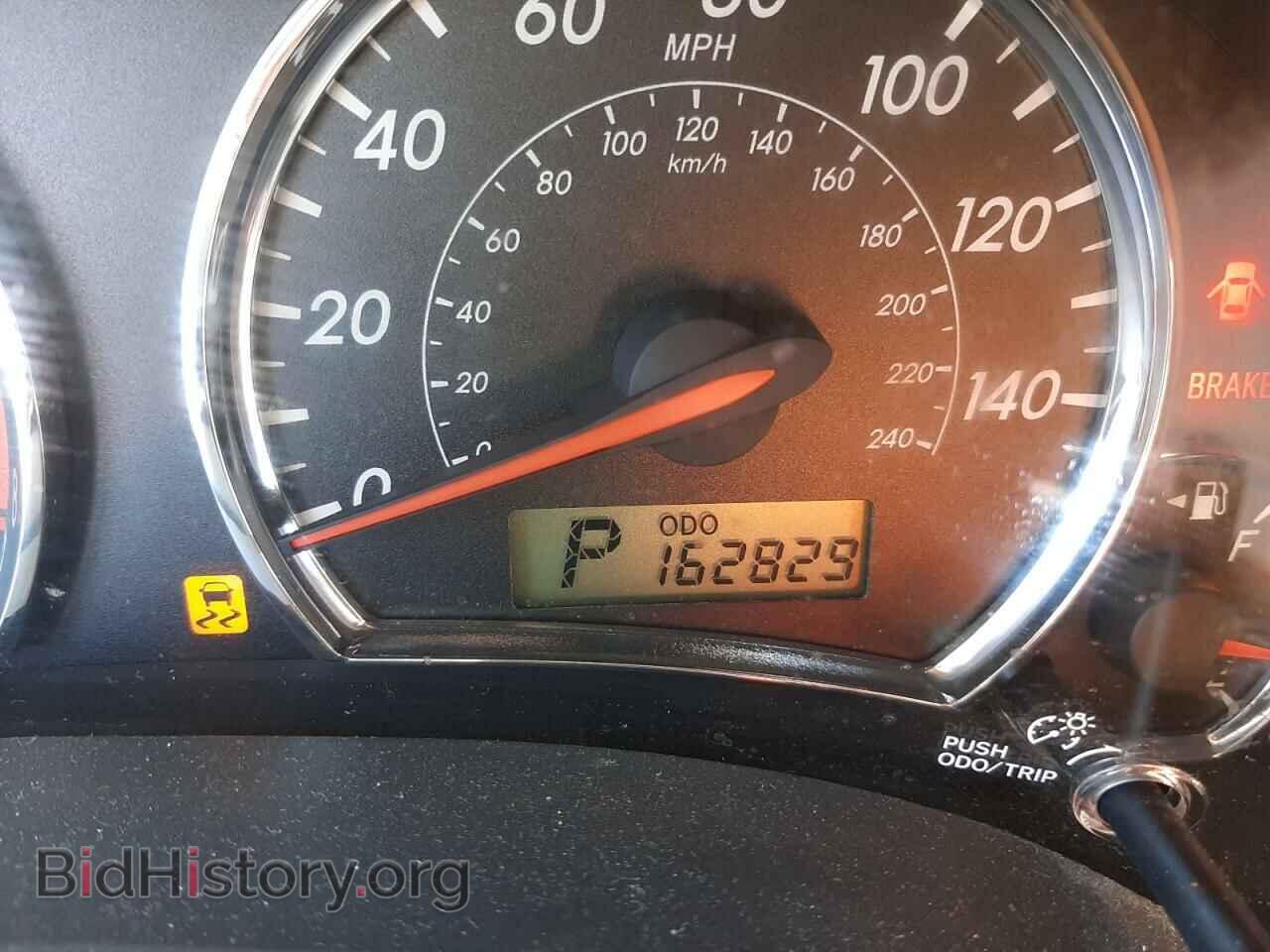 2011 TOYOTA COROLLA - VIN: 2T1BU4EE8BC667836 - Фото 8