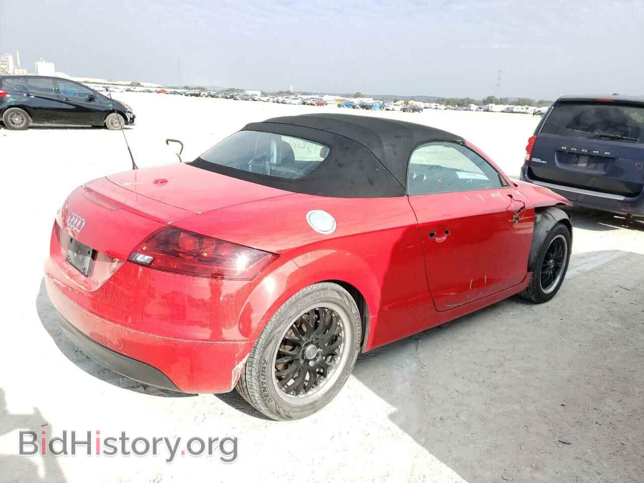 2008 AUDI TT - VIN: TRUMF38J281044401 - Фото 4