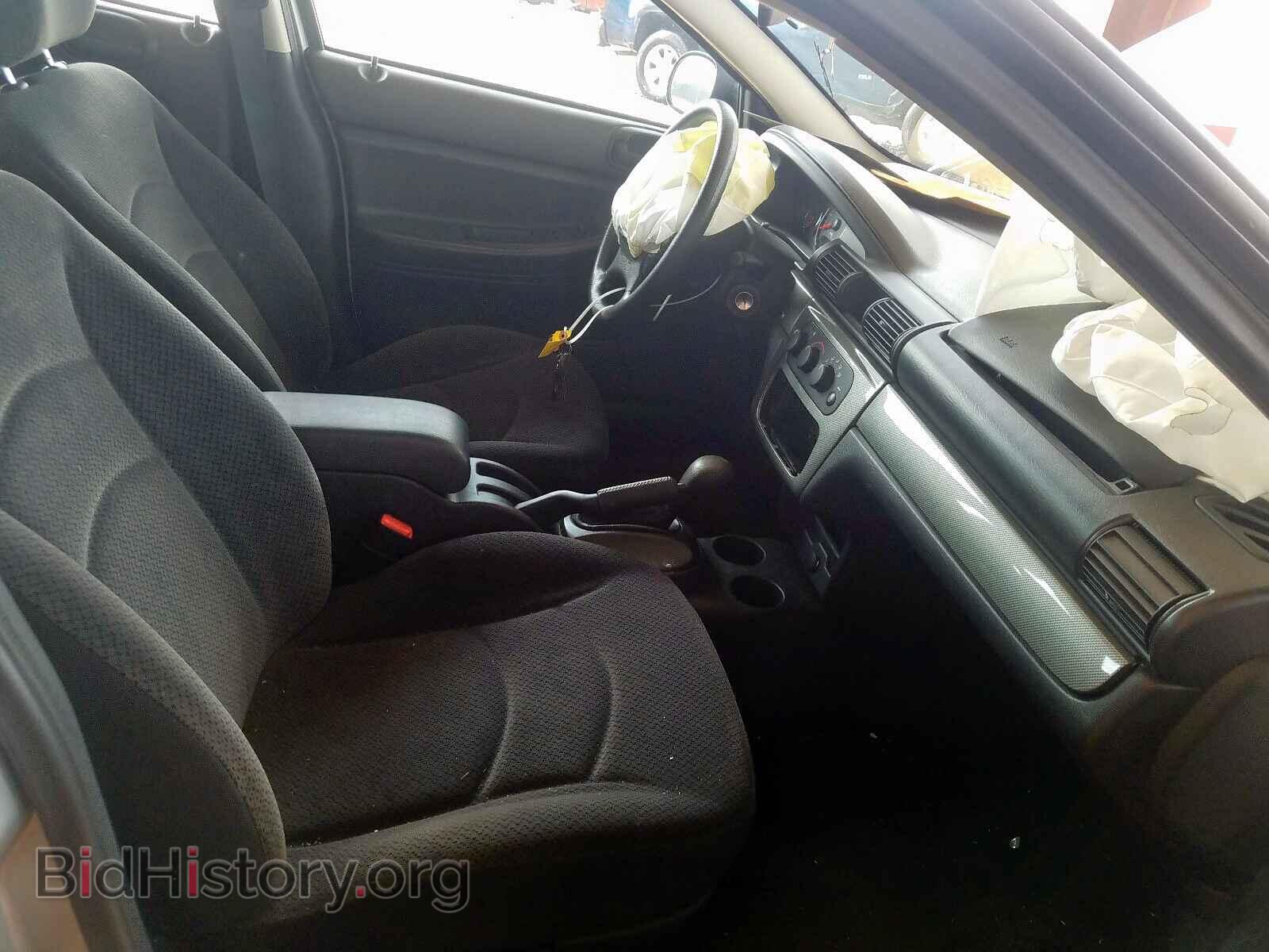 2004 CHRYSLER SEBRING - VIN: 1C3EL56R24N307196 - Фото 5