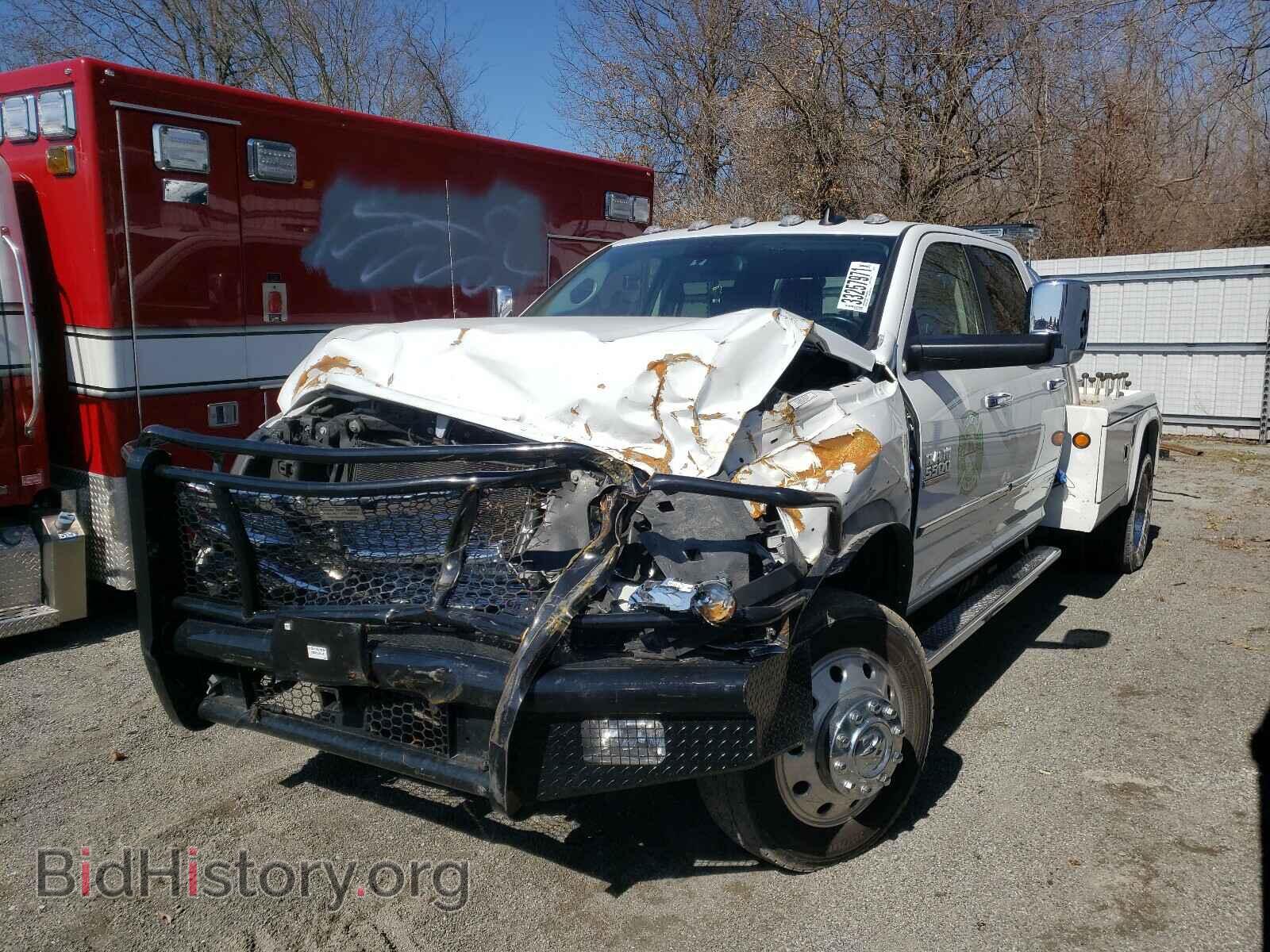 2018 RAM 5500 - VIN: 3C7WRNEL6JG383037 - Фото 2