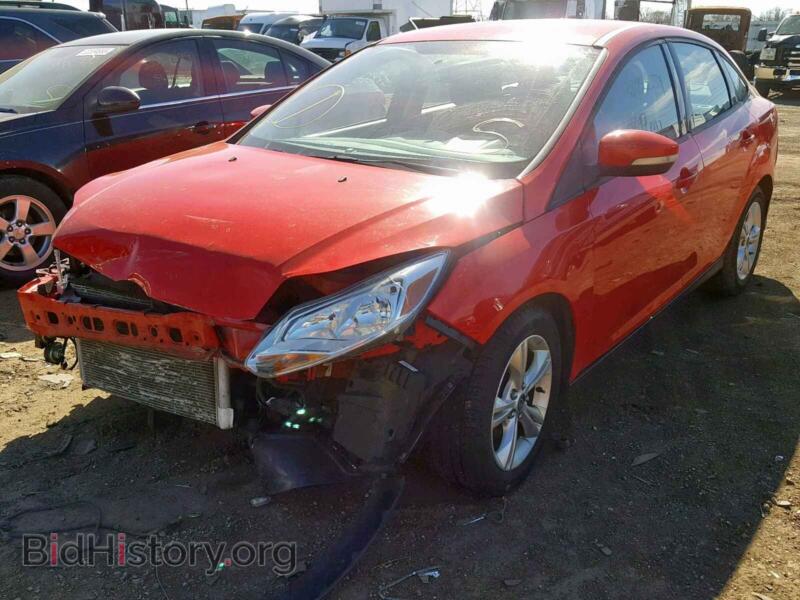 2013 Ford FOCUS SE (VIN 1FADP3F28DL153310) — фото 2 из 10