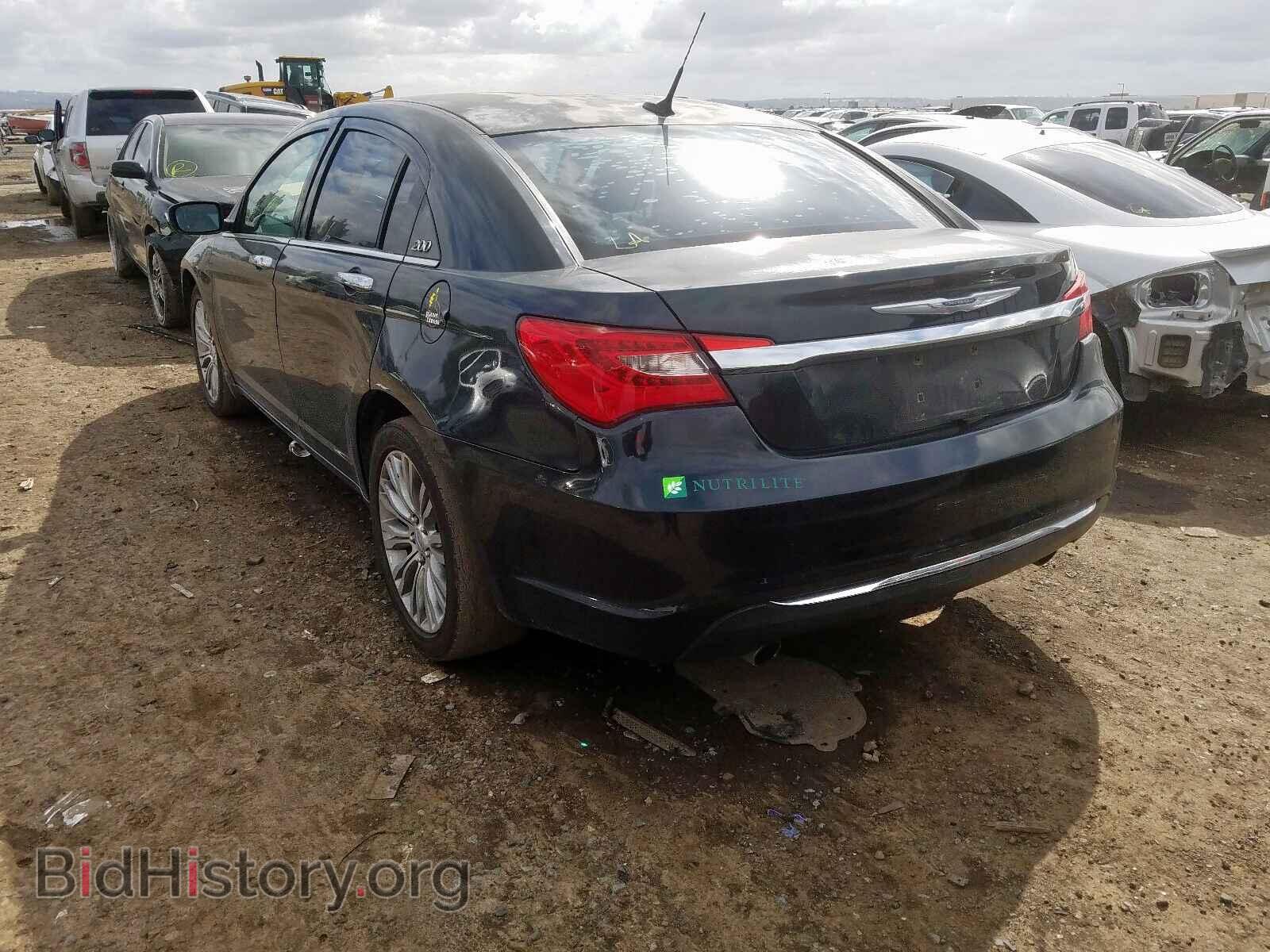 2011 CHRYSLER 200 - VIN: 1C3BC2FG3BN516721 - Фото 3