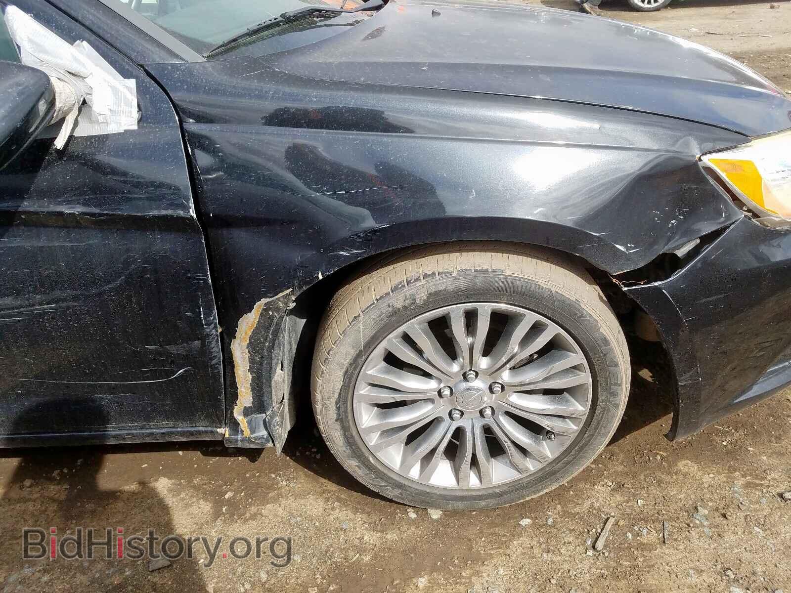 2011 CHRYSLER 200 - VIN: 1C3BC2FG3BN516721 - Фото 9