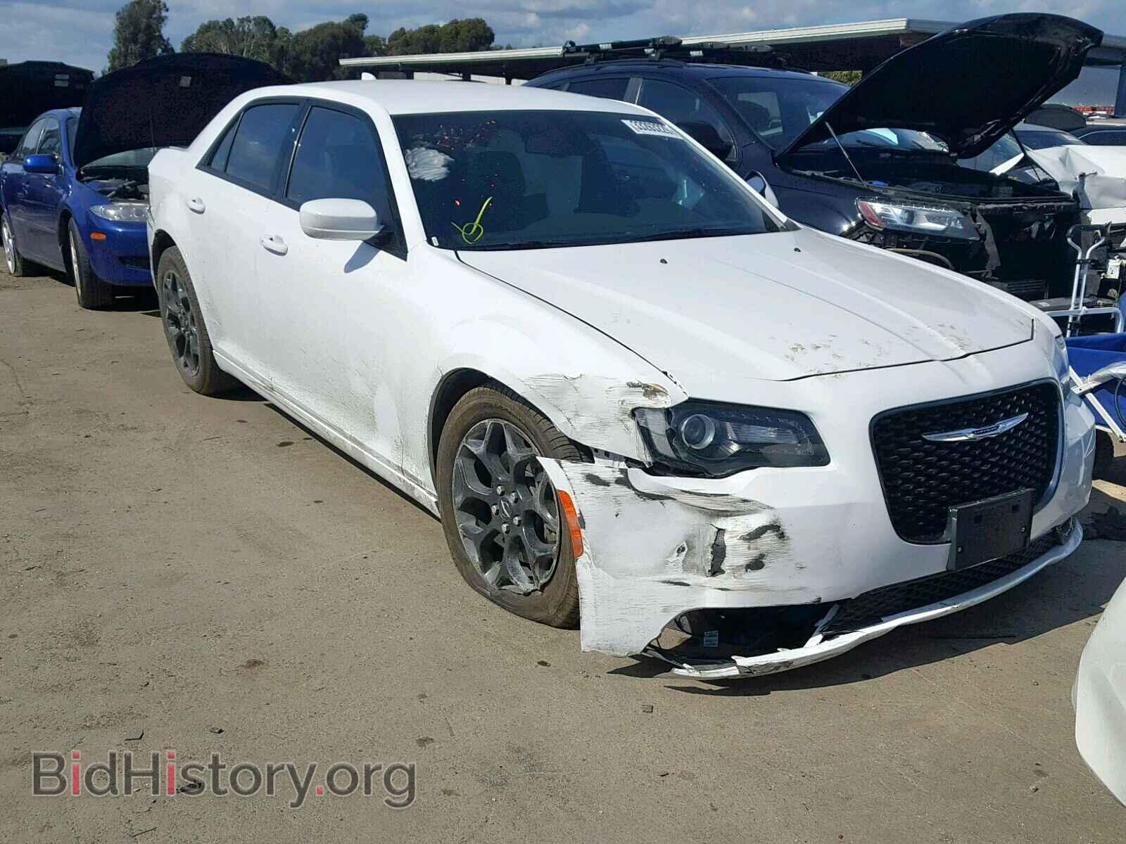 Фотография 2C3CCAGG5KH517407 - CHRYSLER 300 2019
