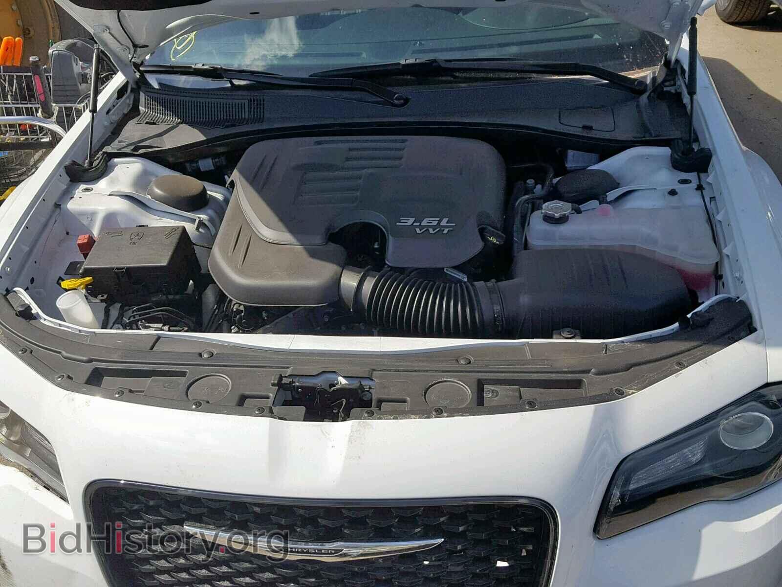 2019 CHRYSLER 300 - VIN: 2C3CCAGG5KH517407 - Фото 7