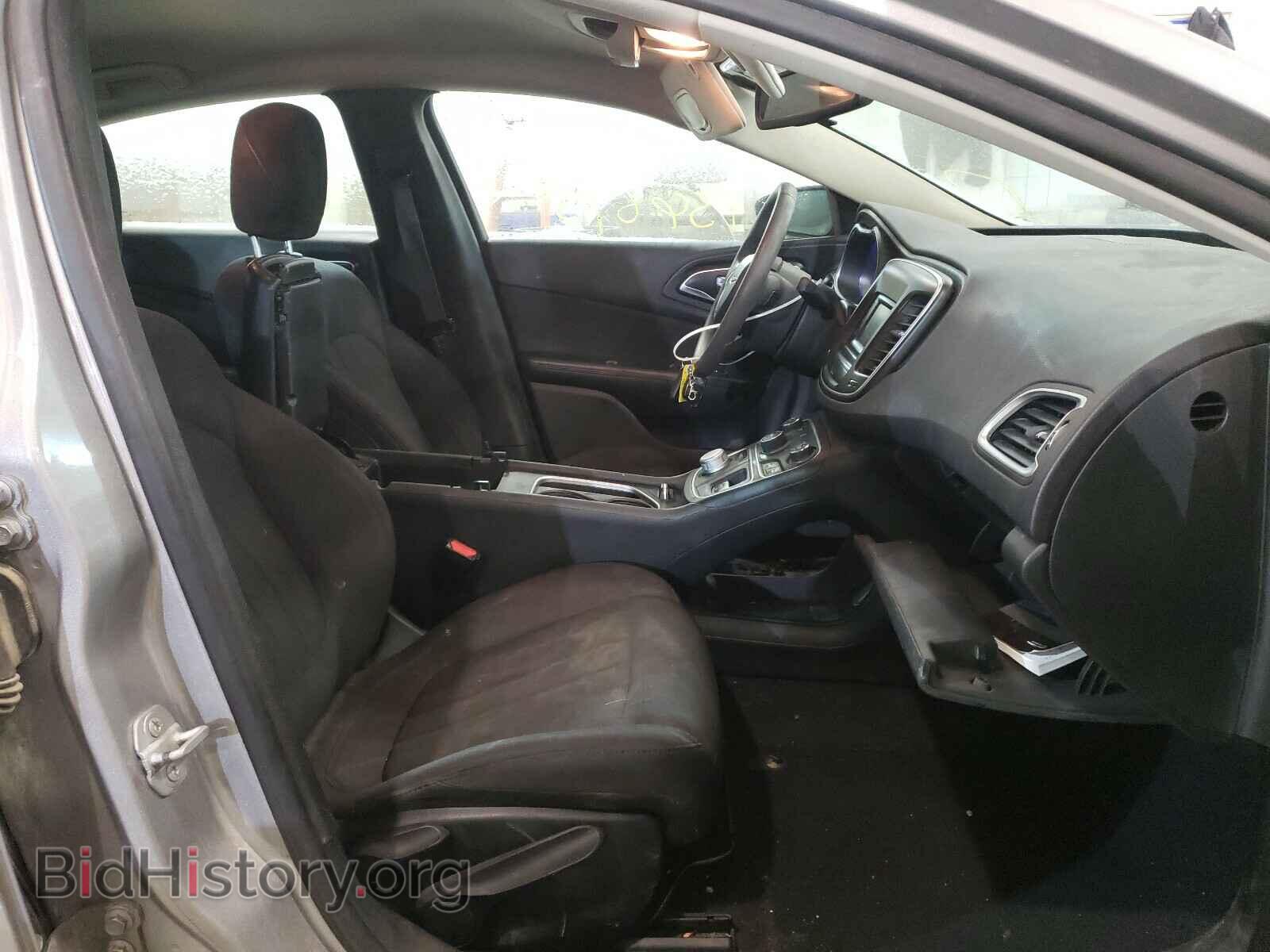 2015 CHRYSLER 200 - VIN: 1C3CCCABXFN637595 - Photo 5