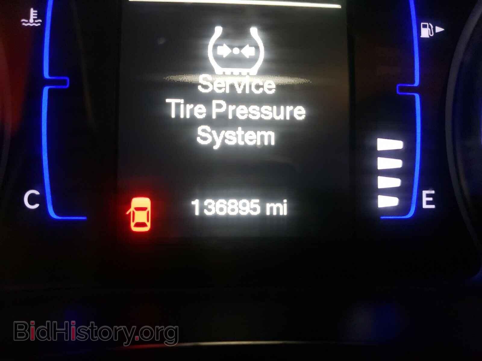 2015 CHRYSLER 200 - VIN: 1C3CCCABXFN637595 - Photo 8