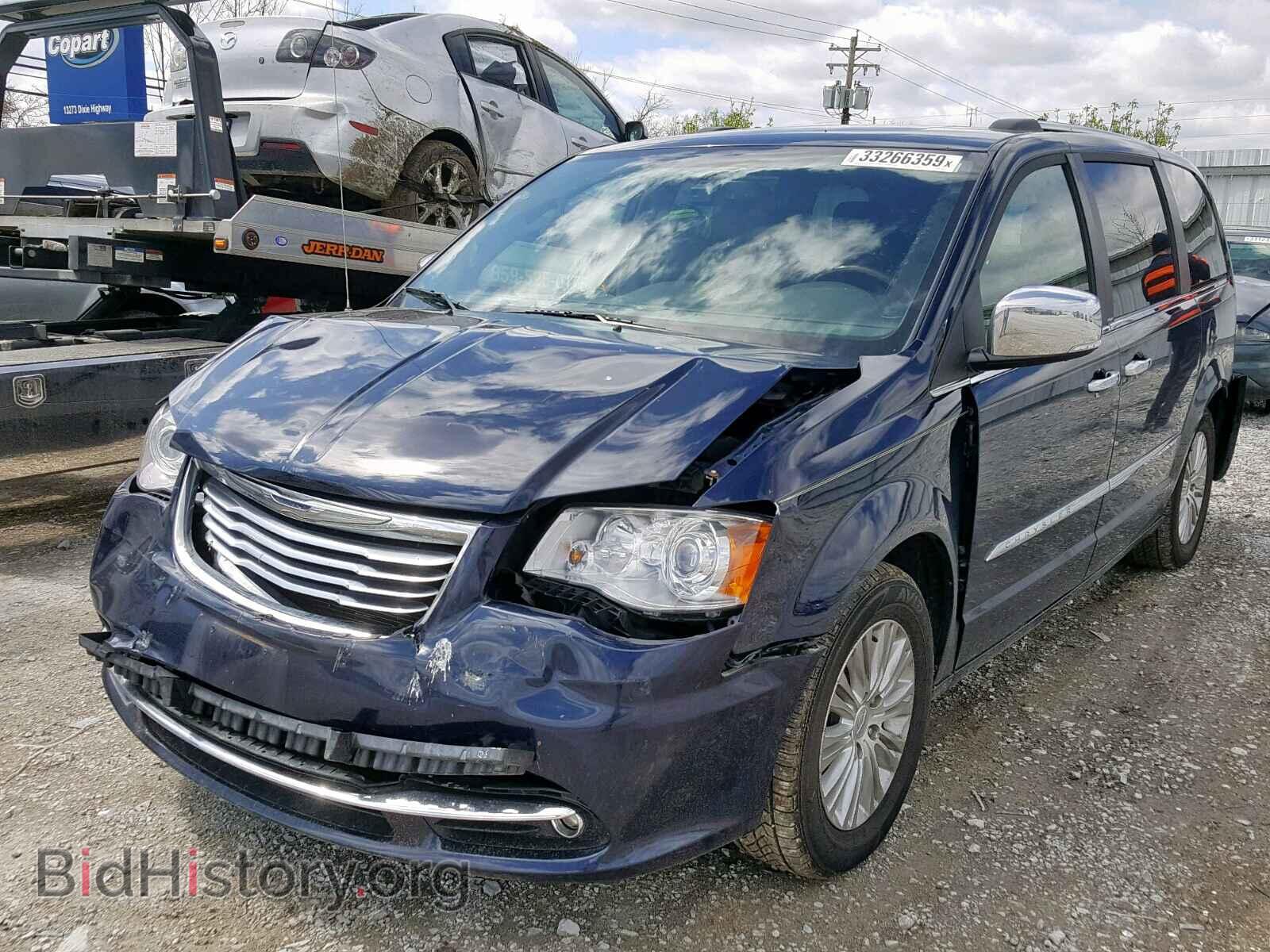 2012 CHRYSLER TOWN & COU - VIN: 2C4RC1GG3CR368979 - Фото 2