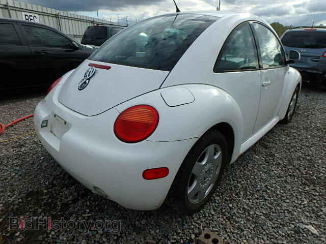 2000 VOLKSWAGEN BEETLE - VIN: 3VWCA21C8YM489932 - Фото 4