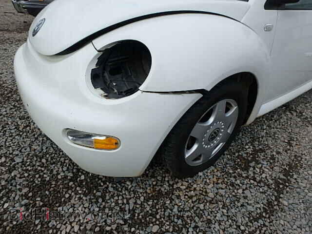 2000 VOLKSWAGEN BEETLE - VIN: 3VWCA21C8YM489932 - Фото 10