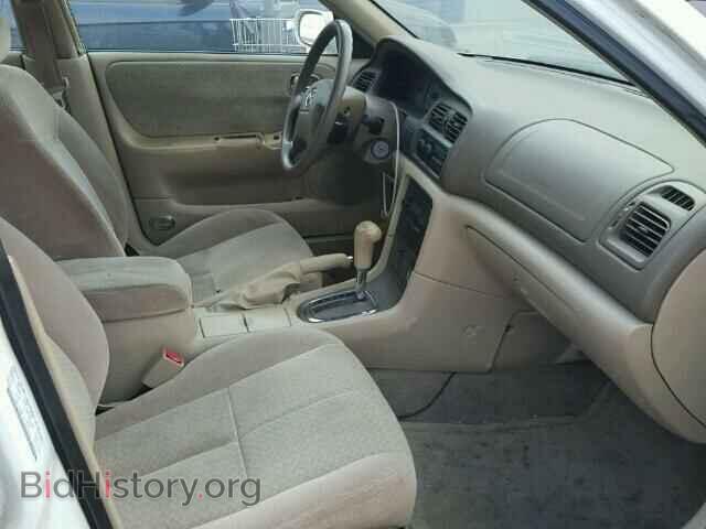 2000 MAZDA 626 - VIN: 1YVGF22D5Y5154933 - Photo 5