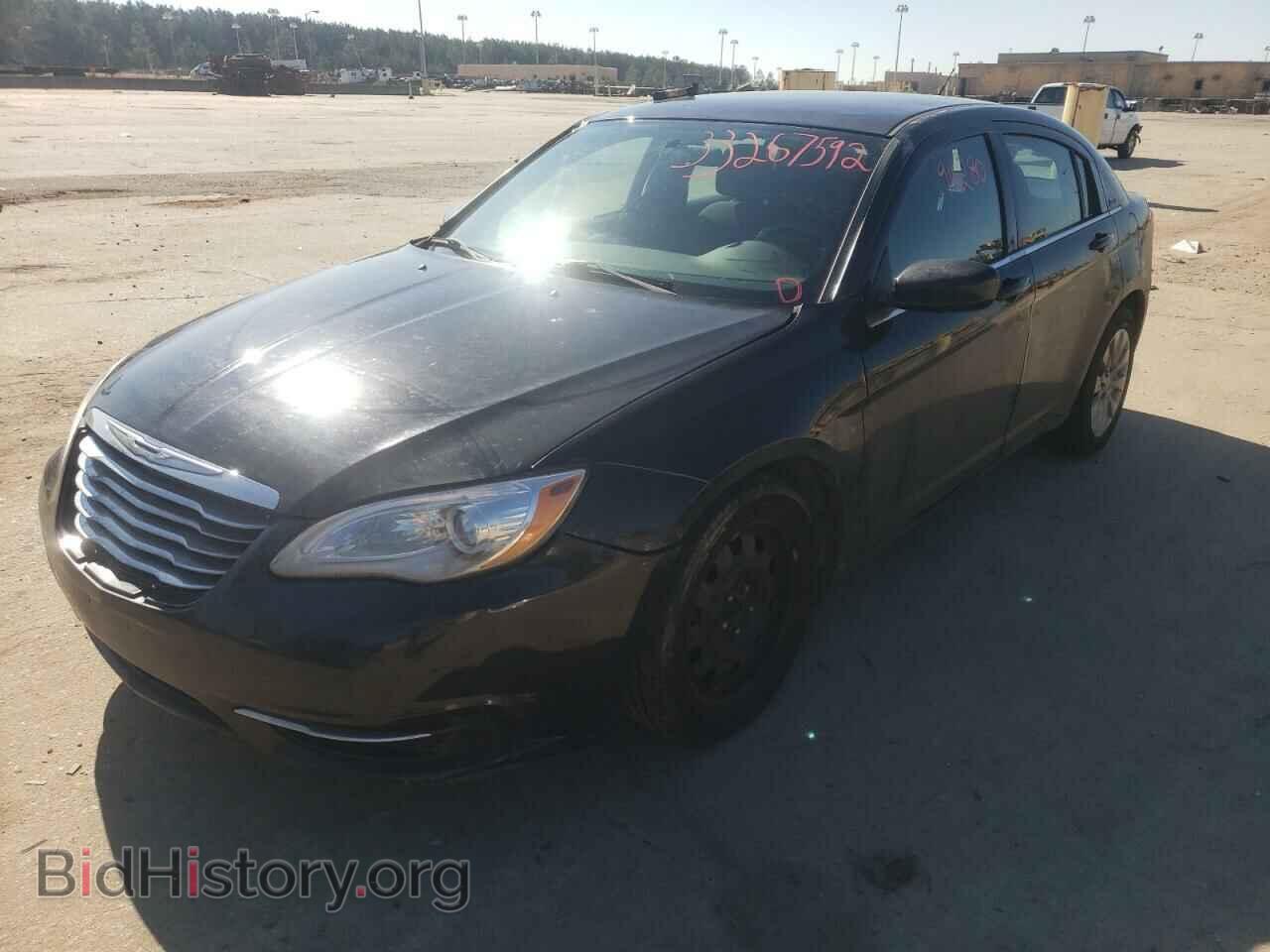 2014 CHRYSLER 200 - VIN: 1C3CCBAB9EN170629 - Фото 2