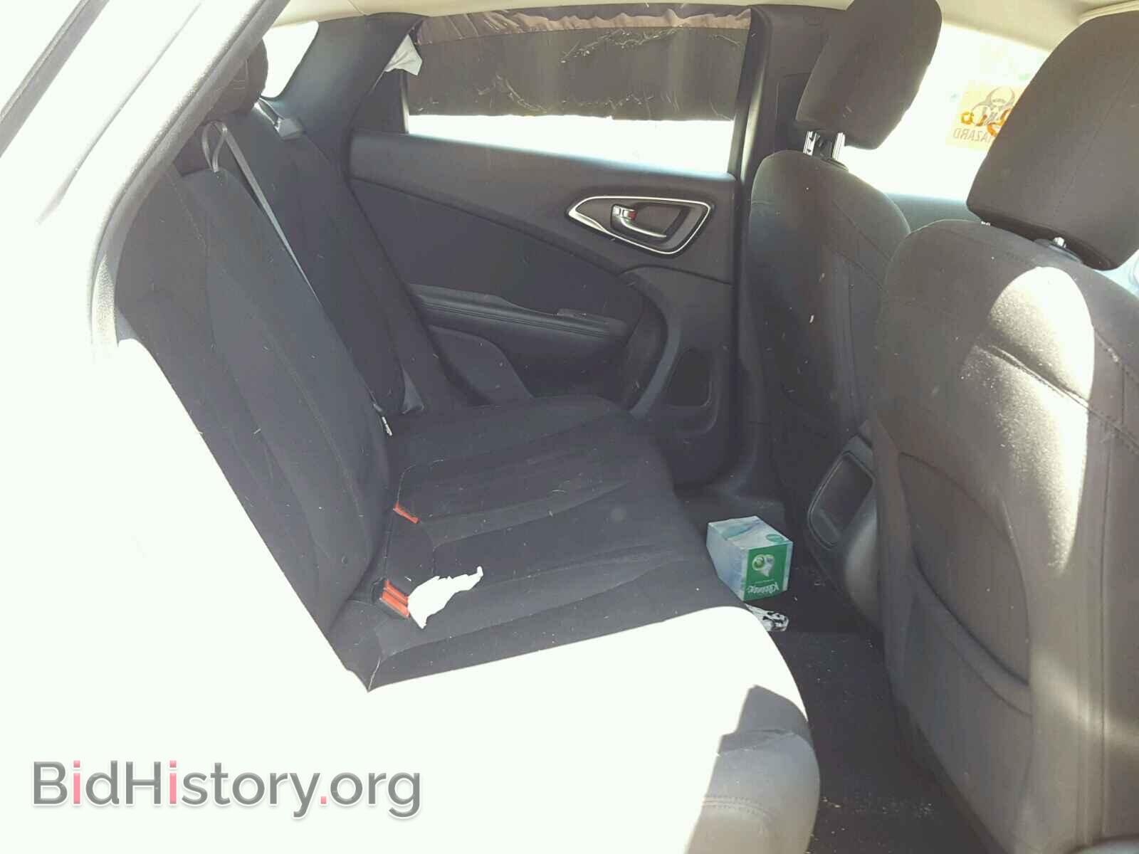 2015 CHRYSLER 200 - VIN: 1C3CCCAB7FN632418 - Photo 6
