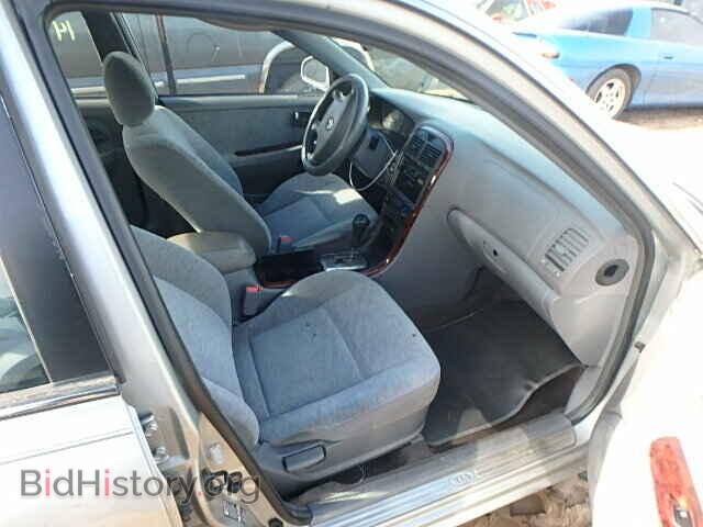 2005 KIA OPTIMA - VIN: KNAGD128455429841 - Photo 5