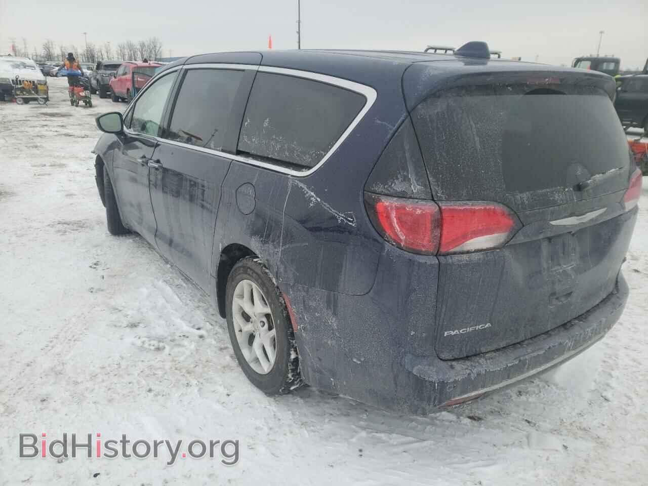 2018 CHRYSLER PACIFICA - VIN: 2C4RC1FG1JR126061 - Photo 3