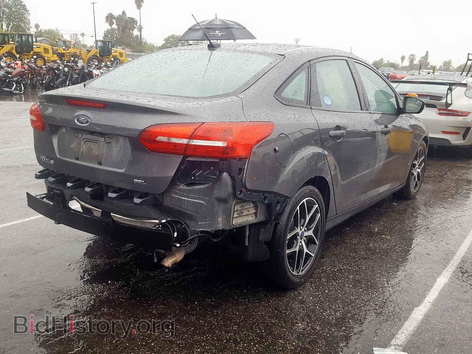 2017 FORD FOCUS - VIN: 1FADP3H23HL308350 - Фото 4