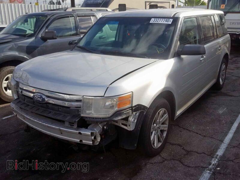 2011 Ford FLEX (VIN 2FMGK5BC3BBD33643) — photo 2 of 10