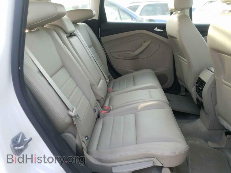 2014 Ford CMAX (VIN 1FADP5BU7EL510030) — photo 6 of 10
