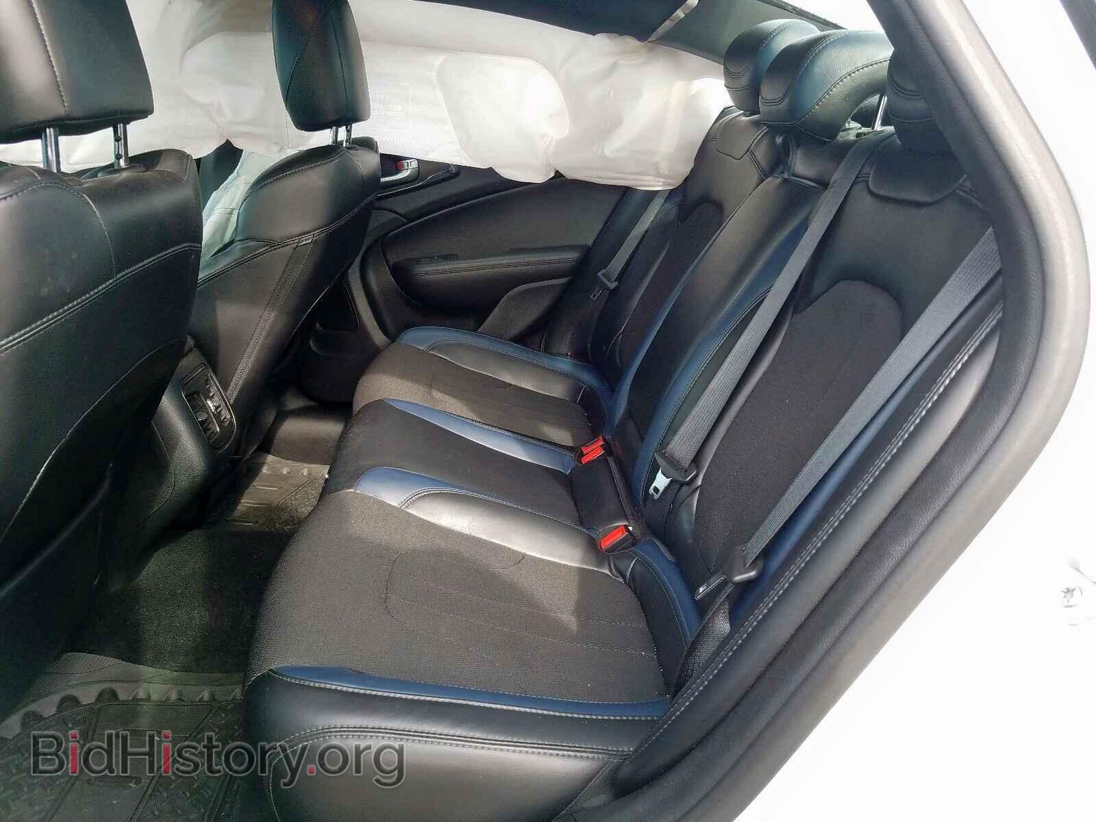 2016 CHRYSLER 200 - VIN: 1C3CCCBB0GN147523 - Photo 6