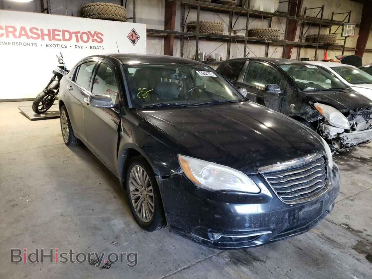Photo 1C3BC2FG1BN517933 - CHRYSLER 200 2011