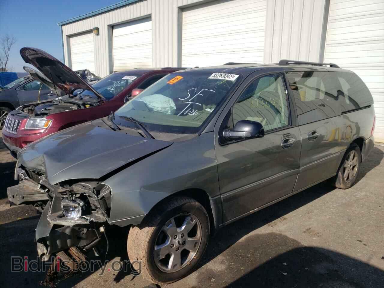 2006 FORD FREESTAR - VIN: 2FMZA52236BA38518 - Фото 2