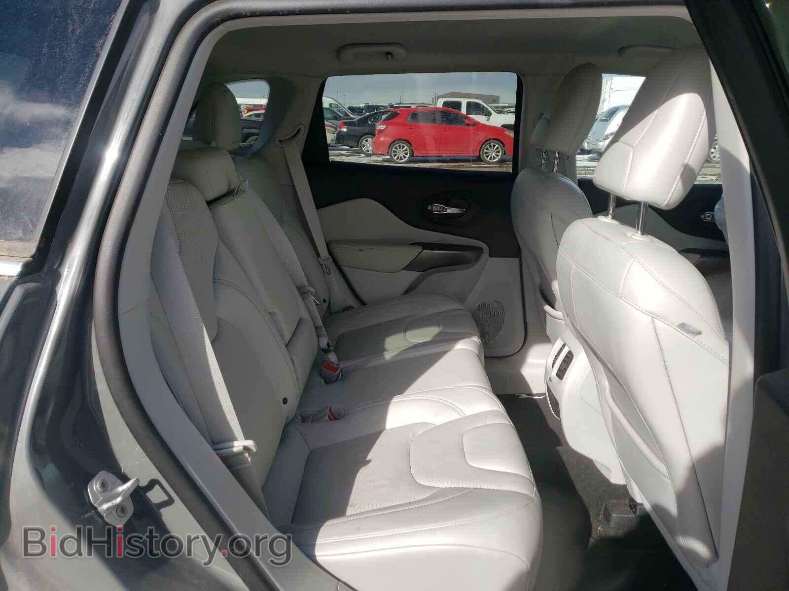 2019 JEEP CHEROKEE - VIN: 1C4PJMDXXKD429877 - Фото 6
