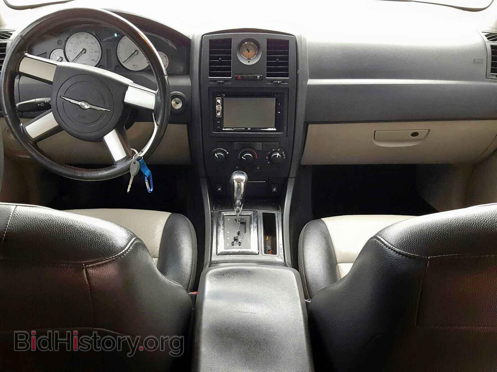 2006 CHRYSLER 300 - VIN: 2C3KA53G86H325385 - Фото 9