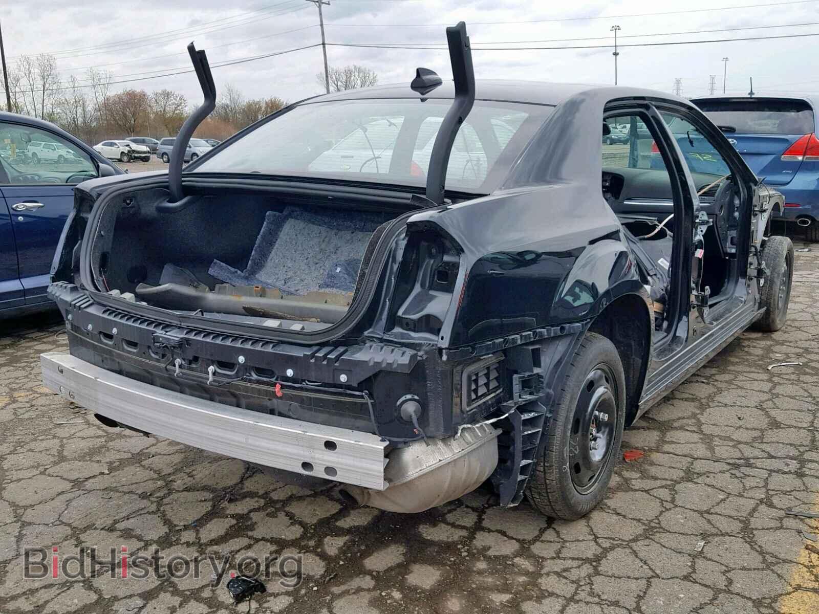 2017 CHRYSLER 300 - VIN: 2C3CCAGG0HH597496 - Фото 4