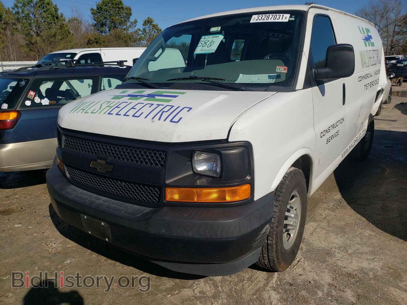 2017 CHEVROLET EXPRESS - VIN: 1GCWGAFFXH1125889 - Фото 2