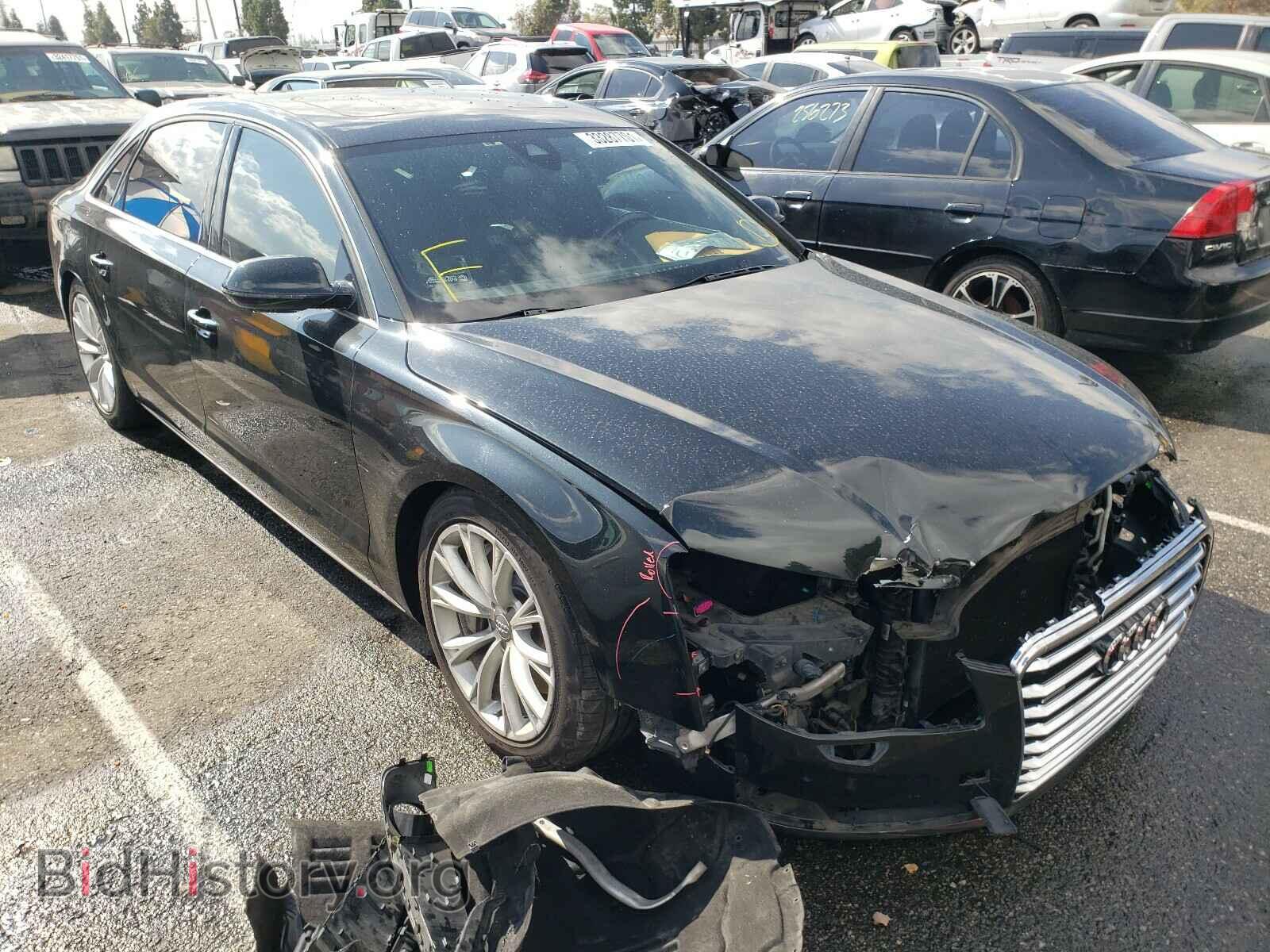 Photo WAURVAFD2CN002216 - AUDI A8 2012
