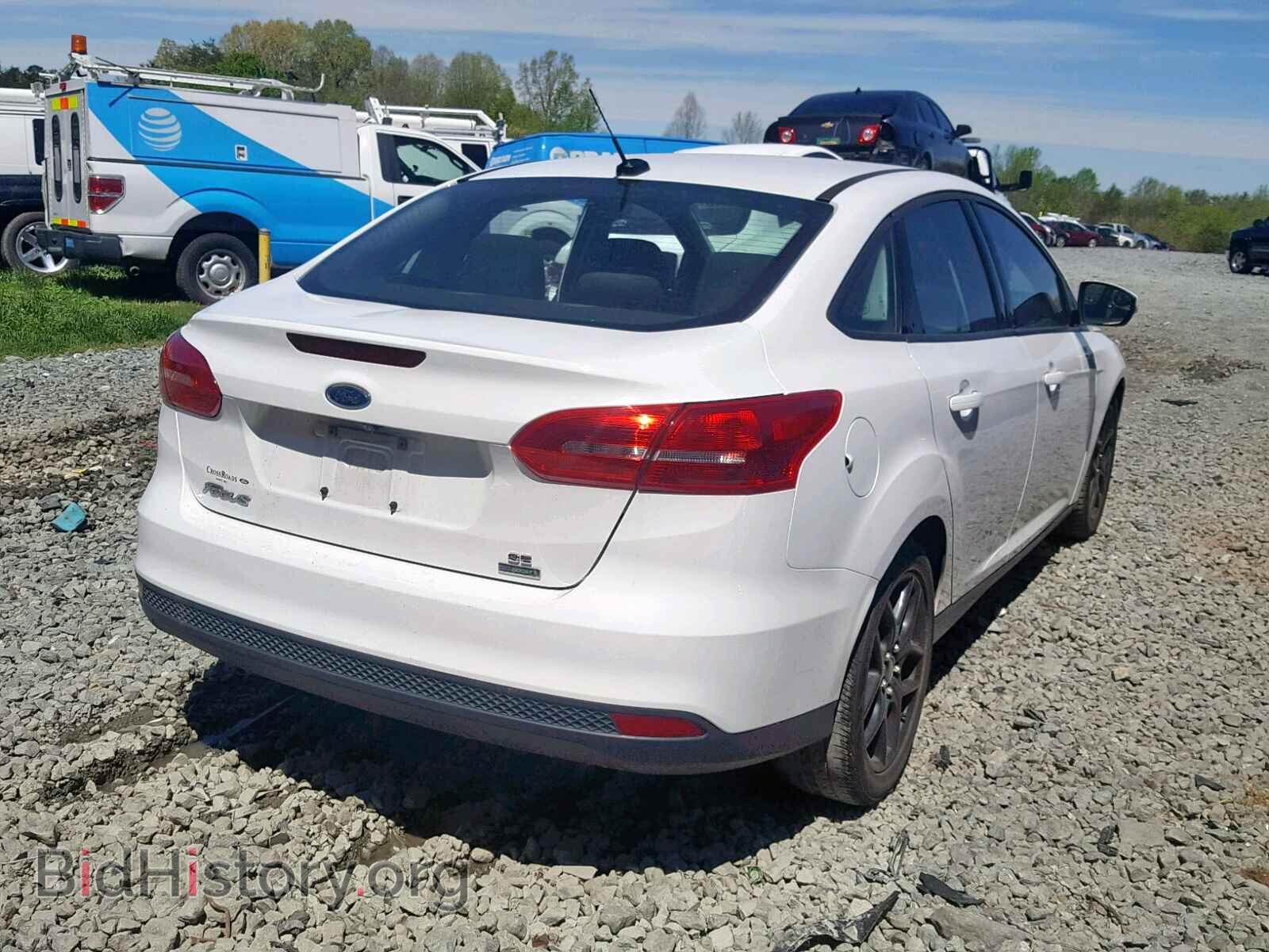 2016 FORD FOCUS SE - VIN: 1FADP3FE3GL226596 - Фото 4