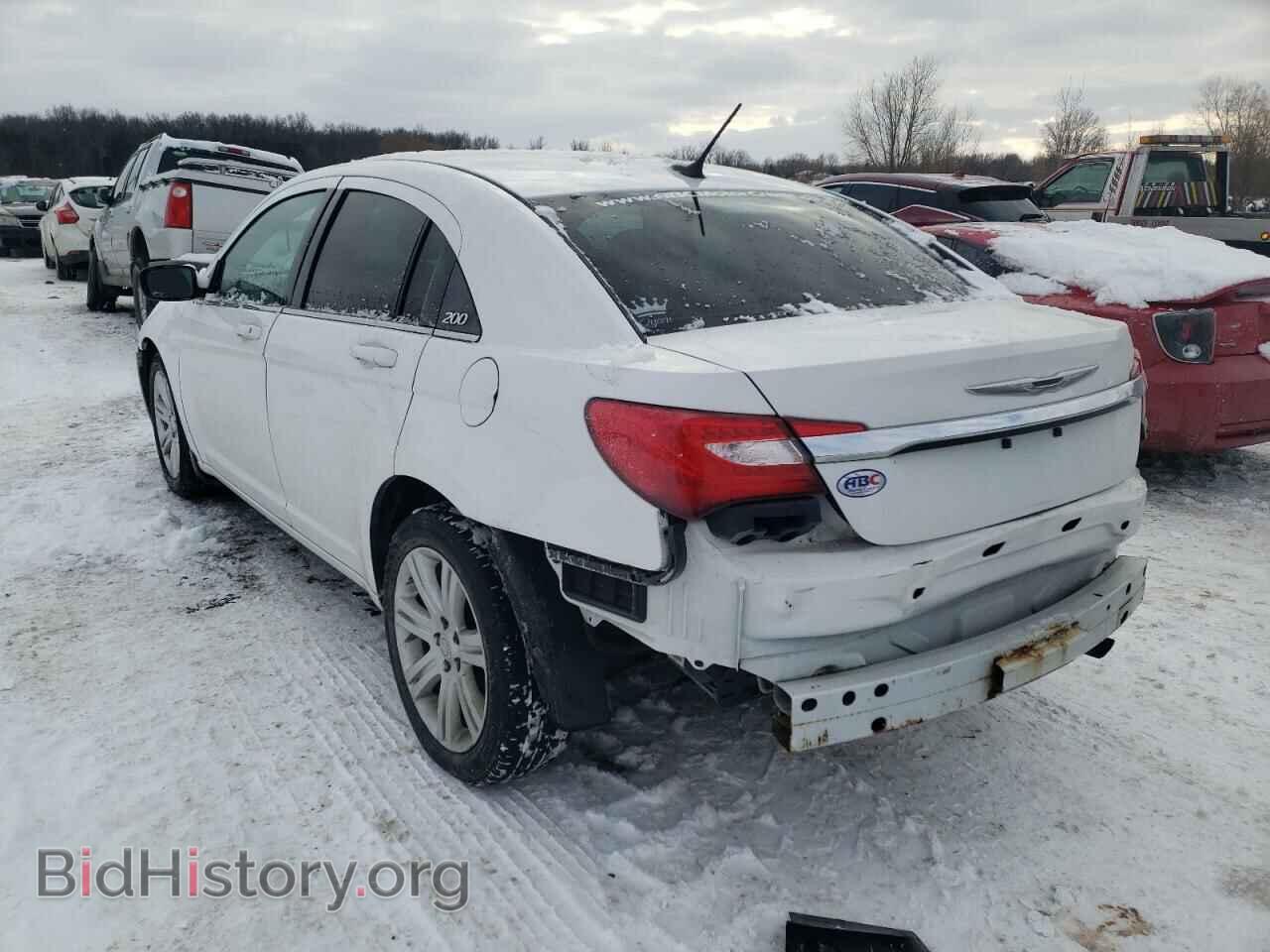 2013 CHRYSLER 200 - VIN: 1C3CCBAB4DN698576 - Фото 3